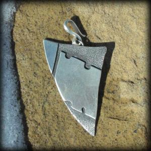 Pendant 4